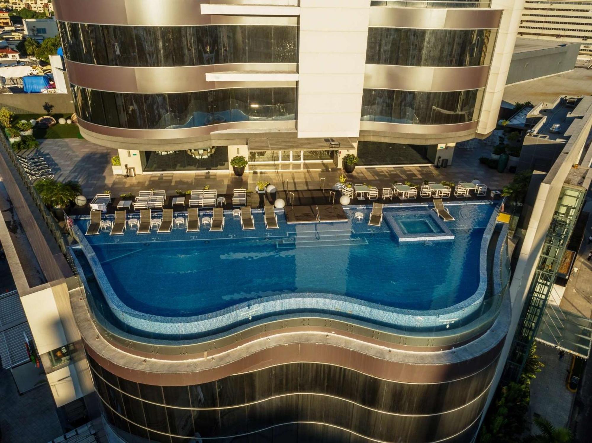 Embassy Suites By Hilton Santo Domingo Luaran gambar