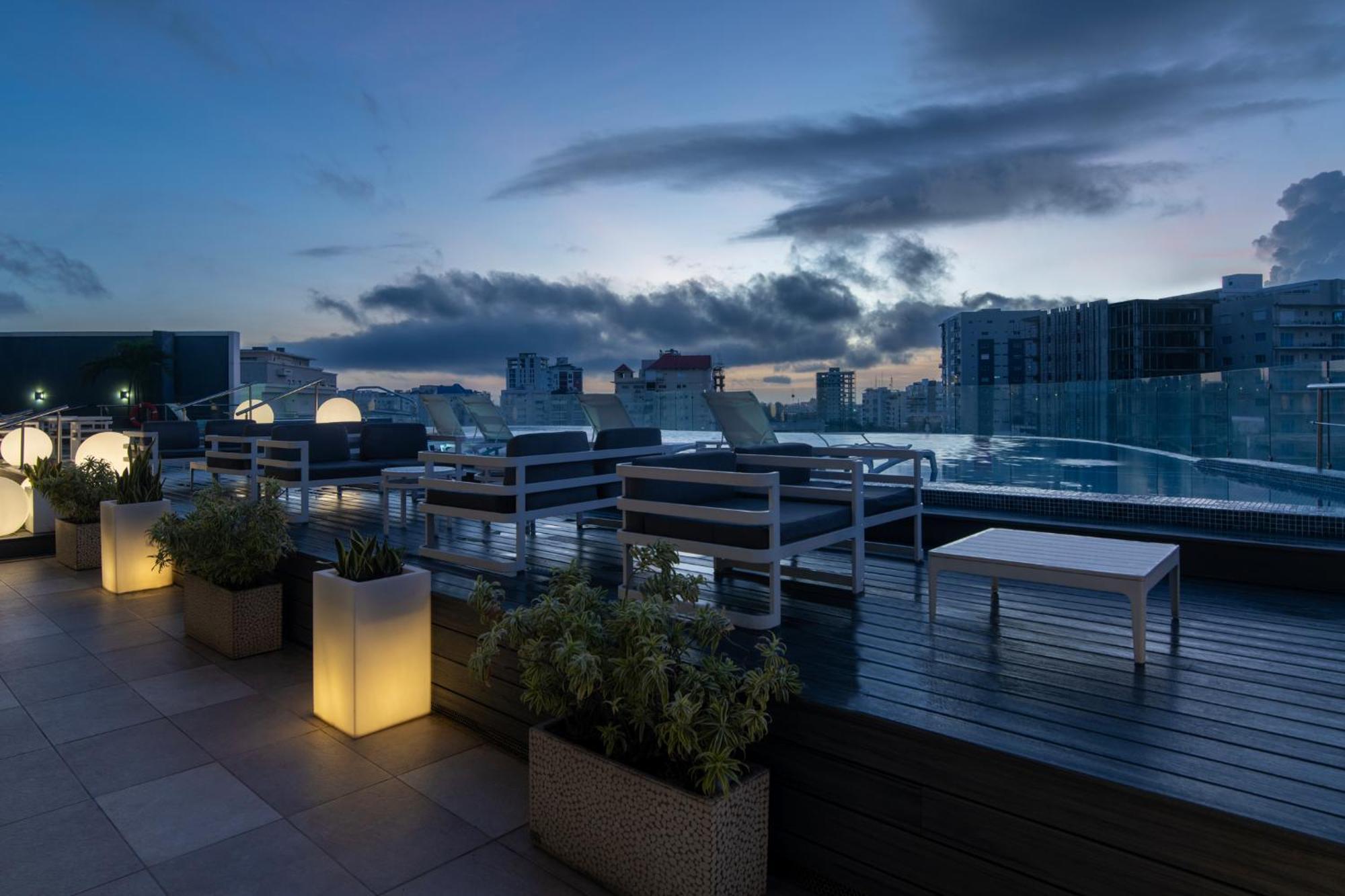 Embassy Suites By Hilton Santo Domingo Luaran gambar